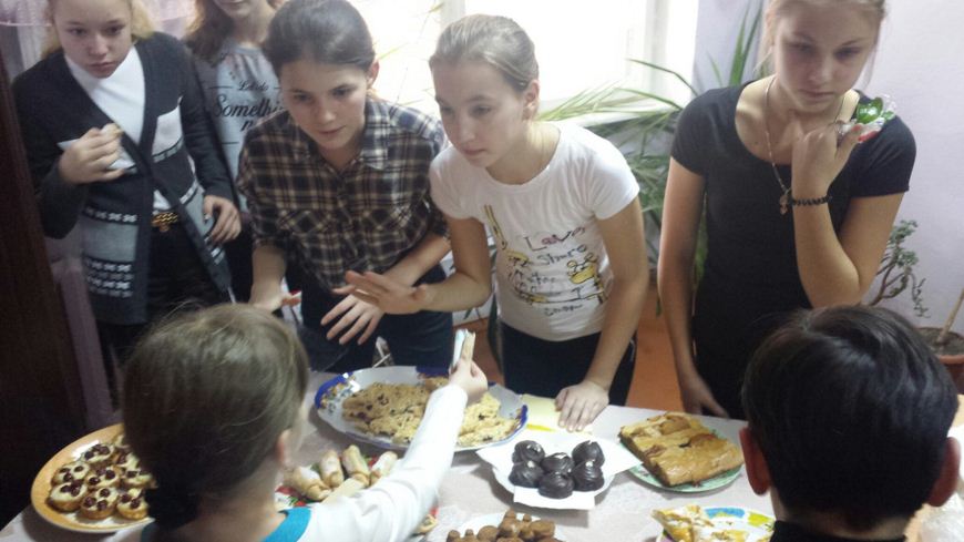 Благодійний ярмарок СШ1 4