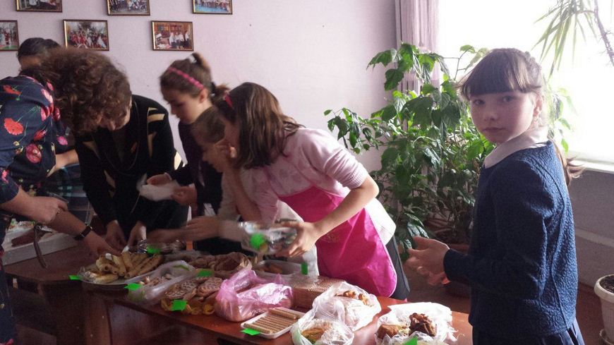 Благодійний ярмарок СШ1 7