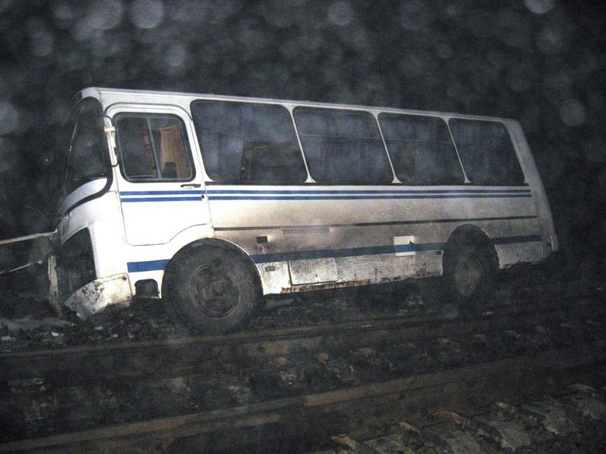 автобус залізчний переїзд дтп 01 [870_650]